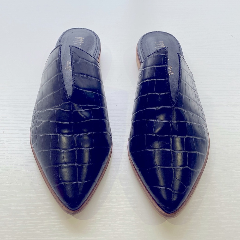 Genuine, leather flats size 7